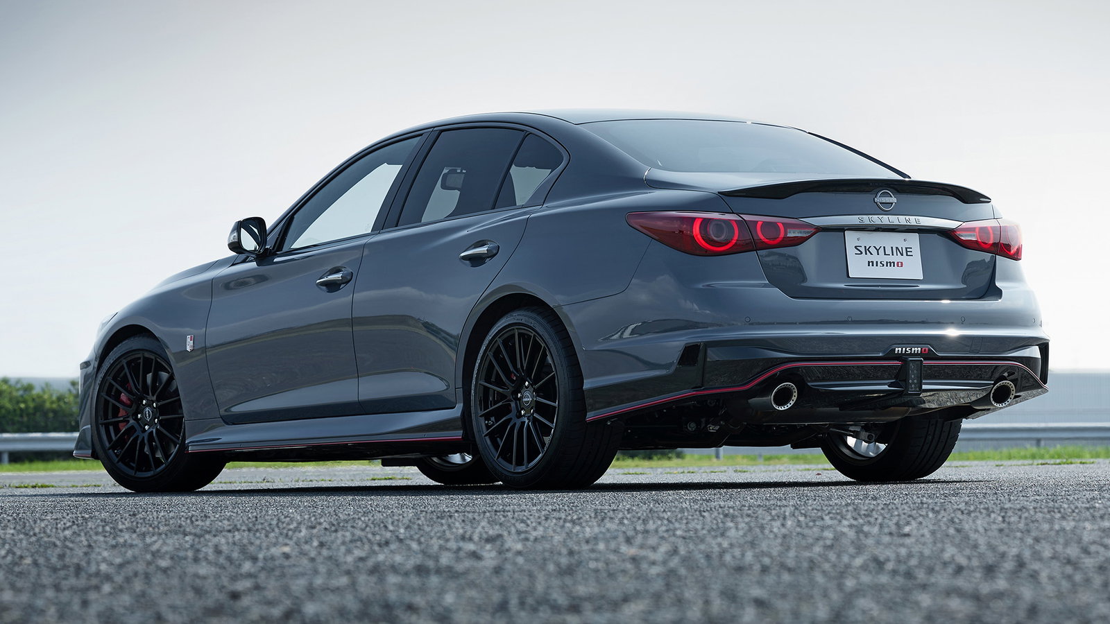 Nismo Skyline, rear 3/4